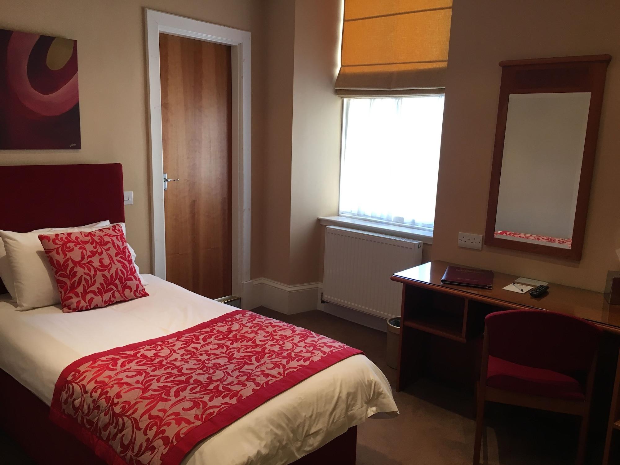 Laichmoray Hotel إلجين المظهر الخارجي الصورة