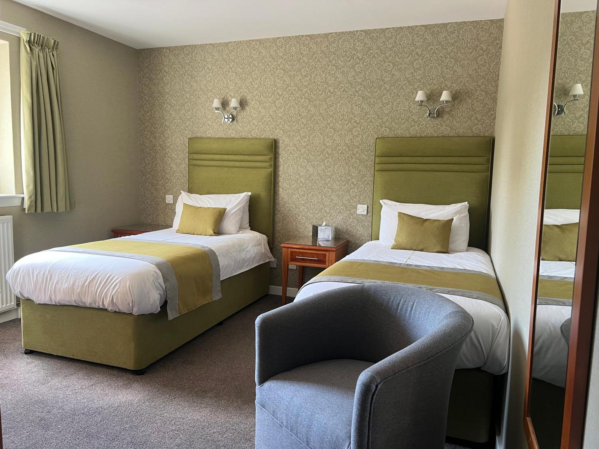 Laichmoray Hotel إلجين المظهر الخارجي الصورة